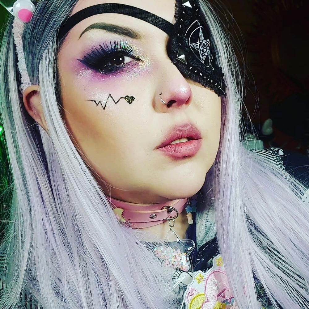 Meet your Posher, Leanna